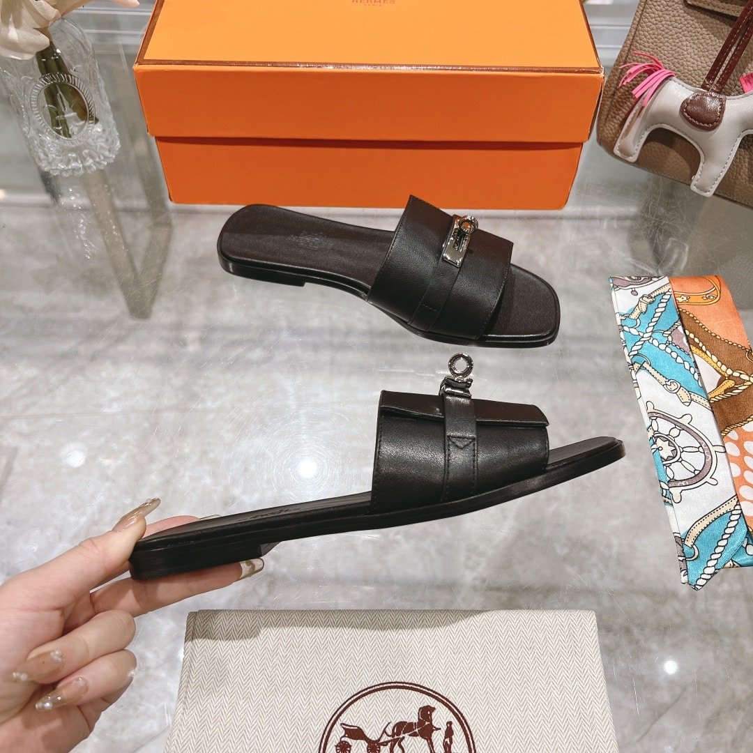 H**me5 Giulia Sandal Black H231056Z 02350