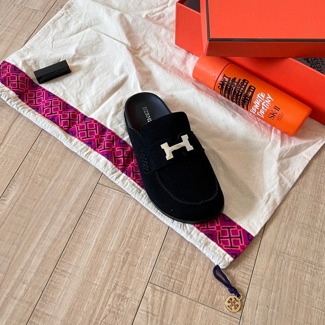 H**me5 Go Mule H Sandal In Black