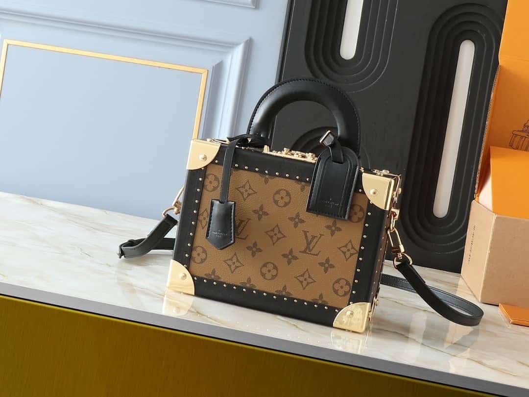 L0vis Vvtt0n Petite Valise Monogram Reverse 22Cm M47164