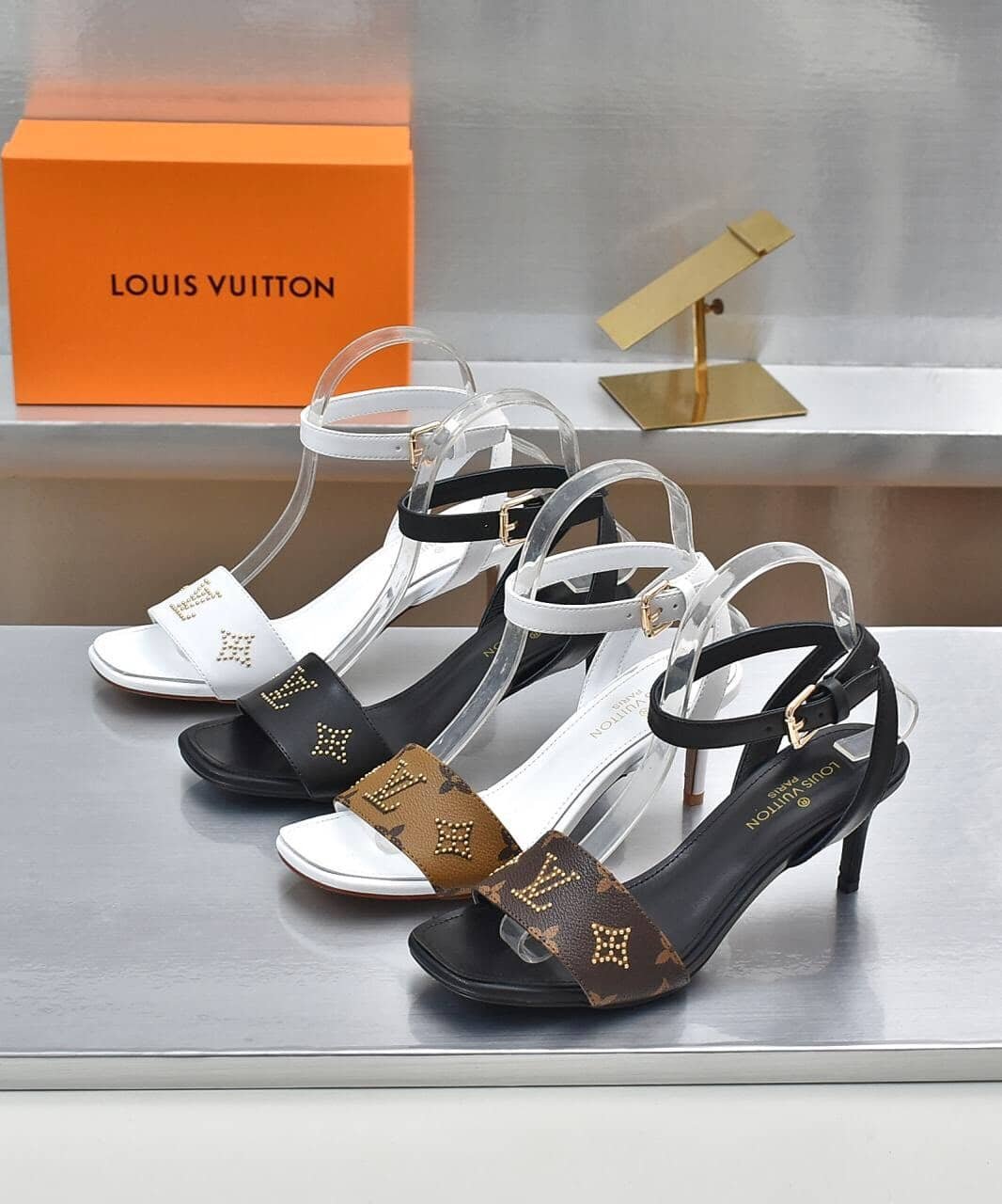 L0vis Vvtt0n Open Toe High Heel Sandals White