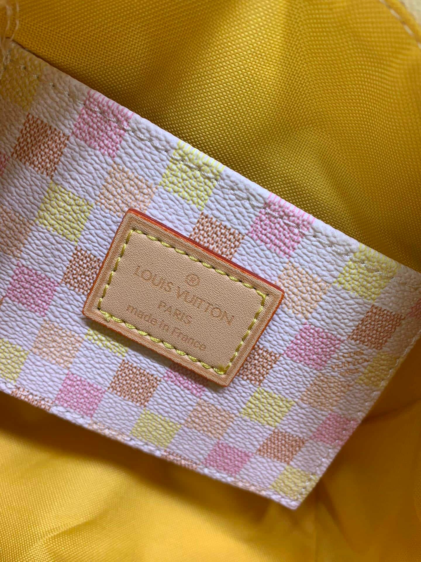 L0vis Vvtt0n Speedy Bandoulière Damier Canvas Peach 20Cm