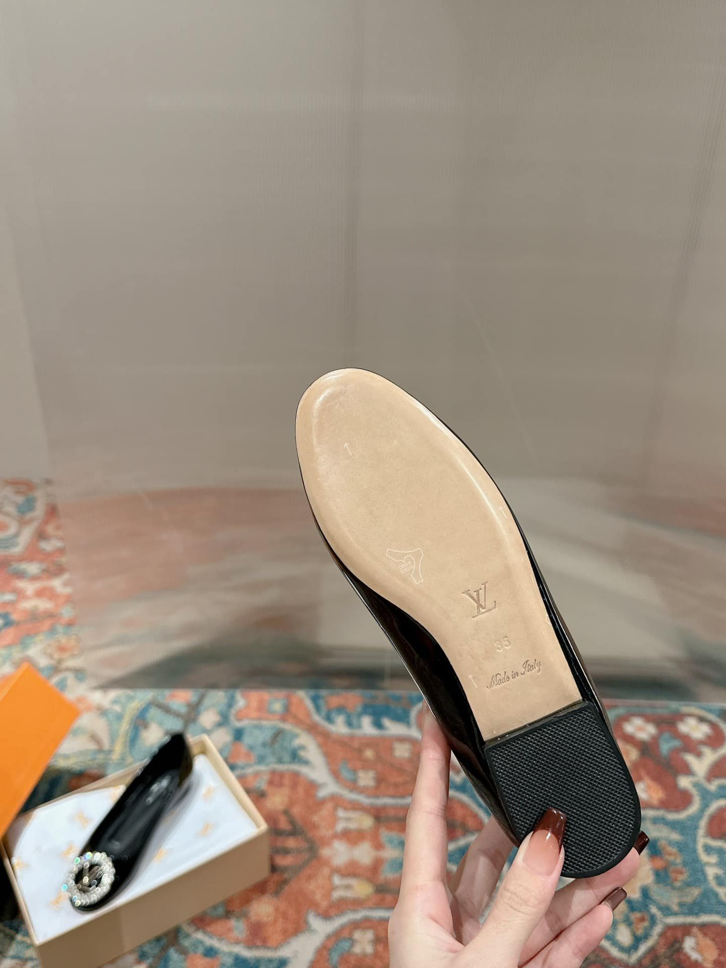 L0vis Vvtt0n Crystal Lv Ballet Flats Black