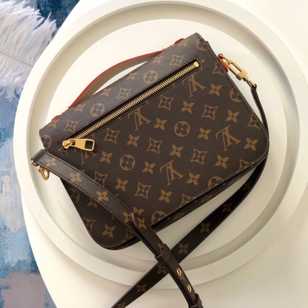[S*per Vip 1:1] L0vis Vvtt0n Pochette Métis Monogram Canvas 25Cm M44875