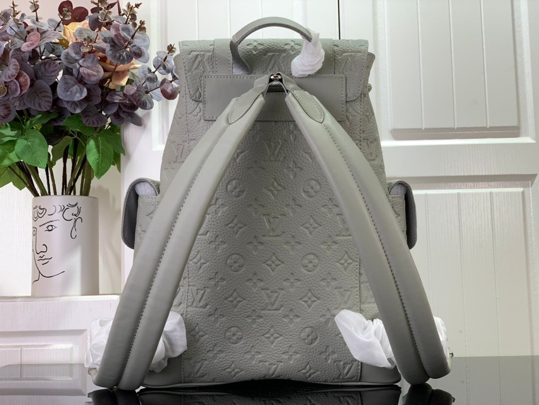 L0vis Vvtt0n Christopher PM Backpack Khaki 39Cm M23146