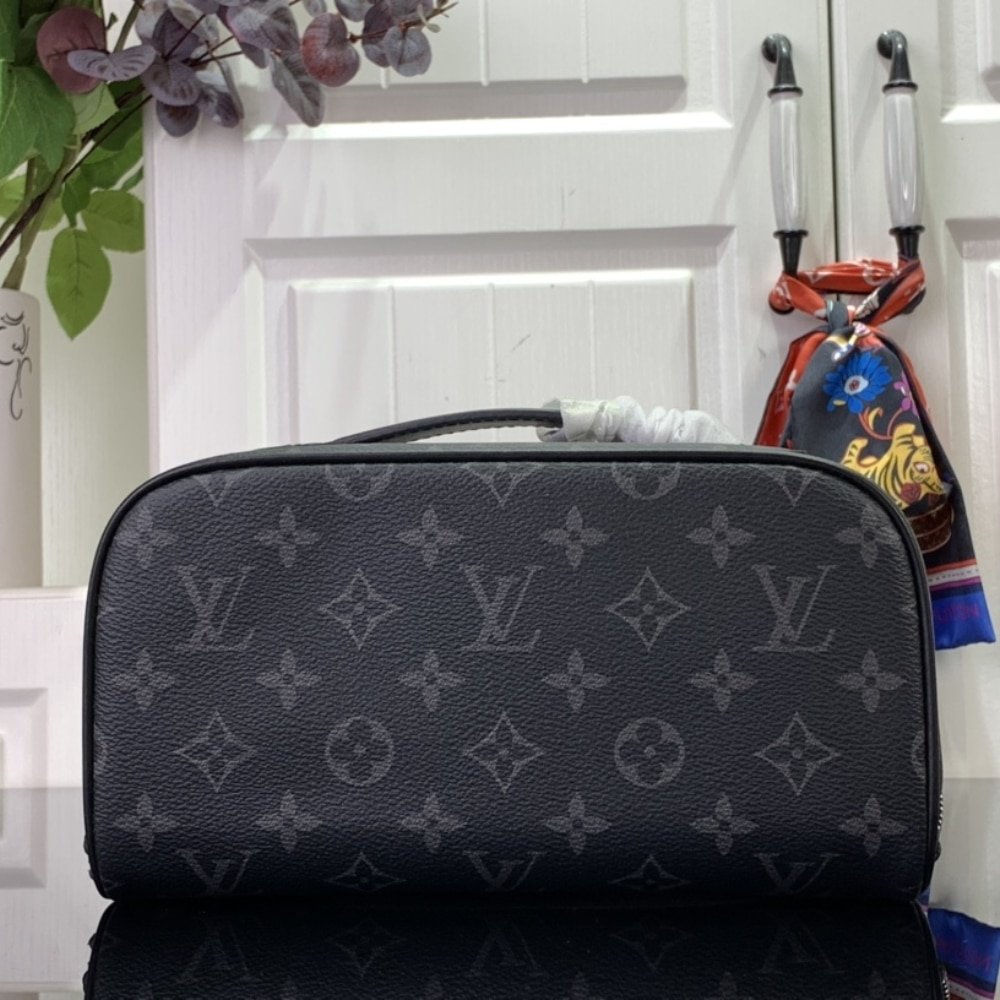 [S*per Vip 1:1] L0vis Vvtt0n Toiletry Bag Monogram Eclipse Canvas Black 24Cm M11508