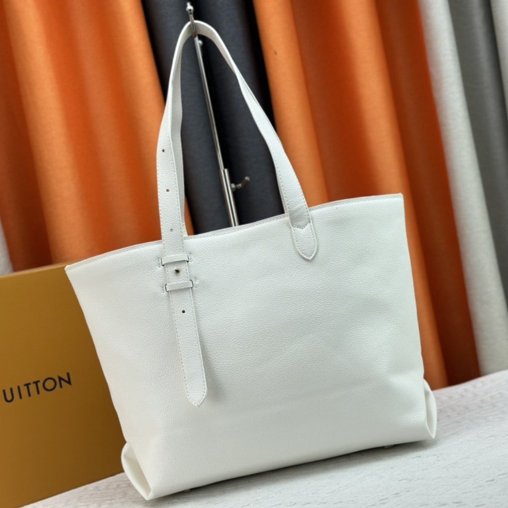 L0vis Vvtt0n Low Key Cabas MM White 47Cm