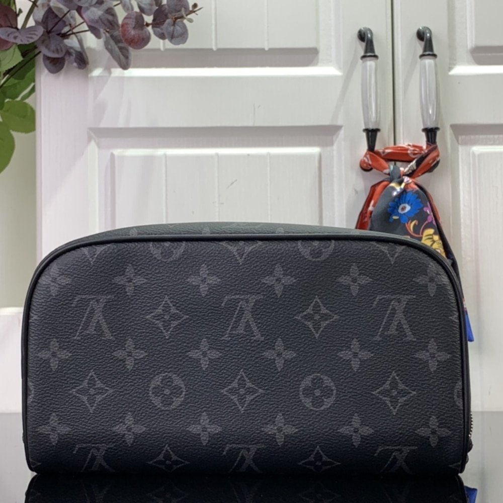 [S*per Vip 1:1] L0vis Vvtt0n Toiletry Bag Monogram Eclipse Canvas Black 24Cm M11508