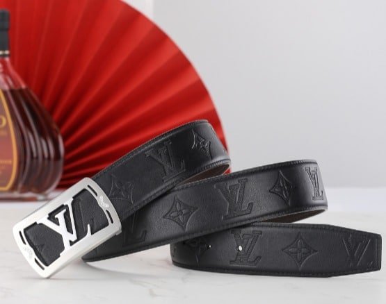 L0vis Vvtt0n Lv Pyramide Monogram Belt Black With Silver Tone Hardware