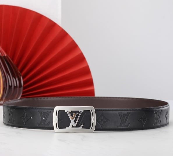 L0vis Vvtt0n Lv Pyramide Monogram Belt Black With Silver Tone Hardware