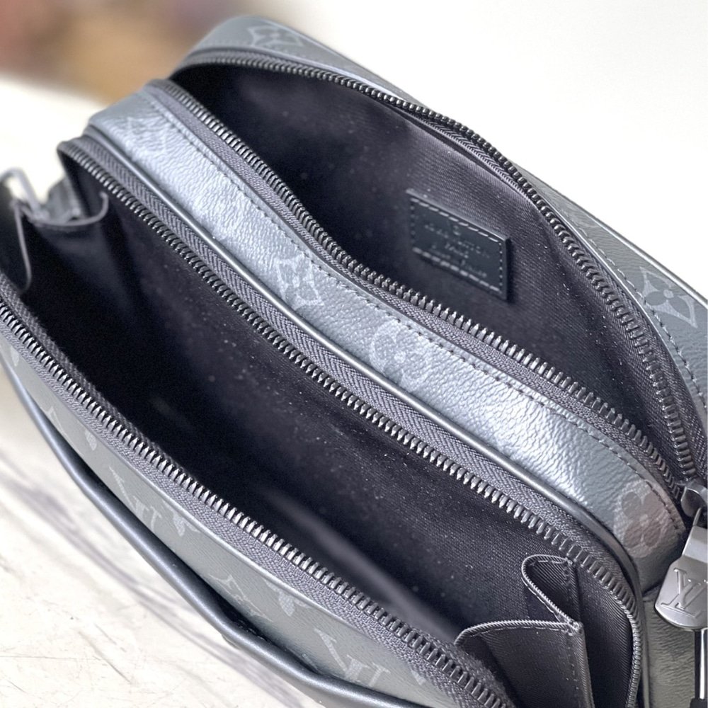 [S*per Vip 1:1] L0vis Vvtt0n Alpha Messenger Monogram Eclipse Canvas Black 24Cm M46955