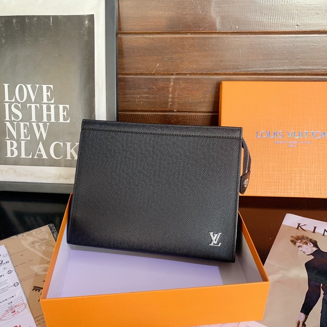 L0vis Vvtt0n Voyage Mm Pochette Black 26Cm M30450