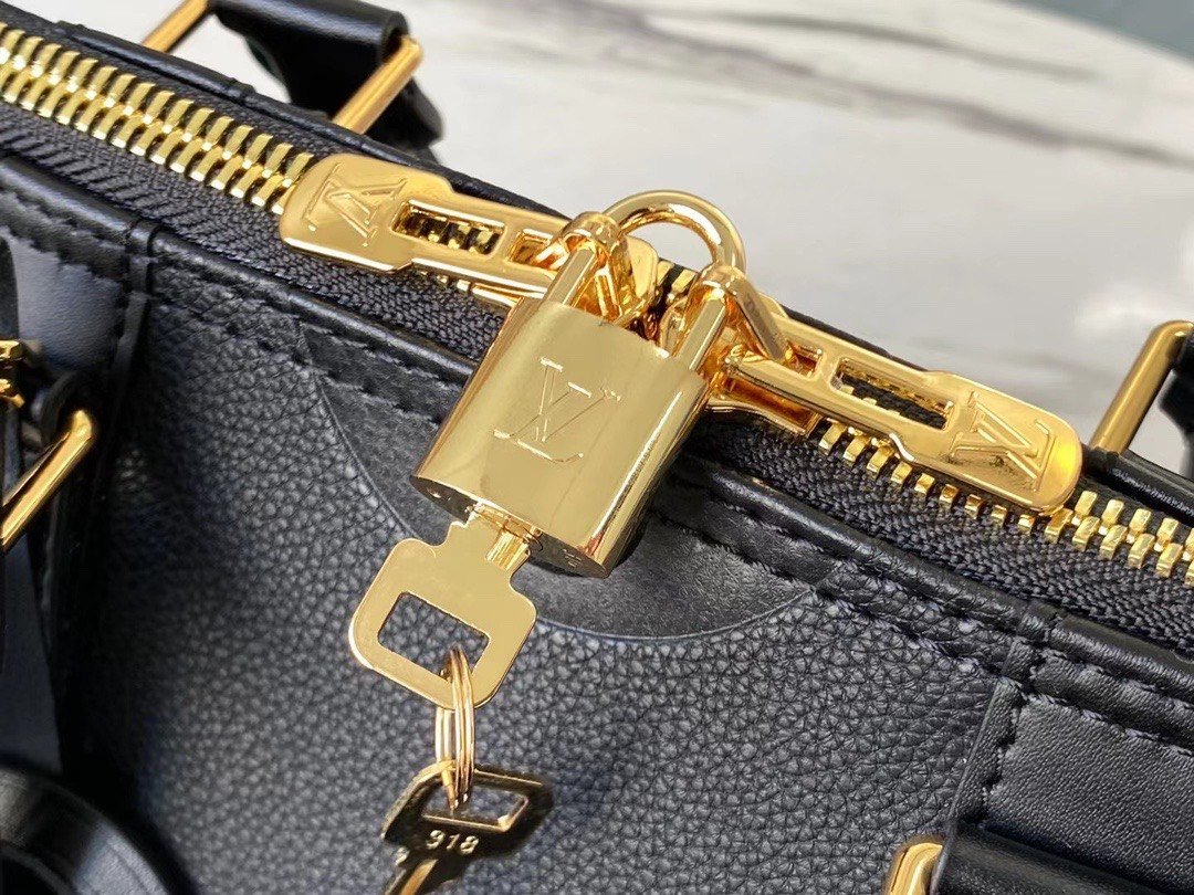 L0vis Vvtt0n Keepall Bandoulière 50 Black M45532