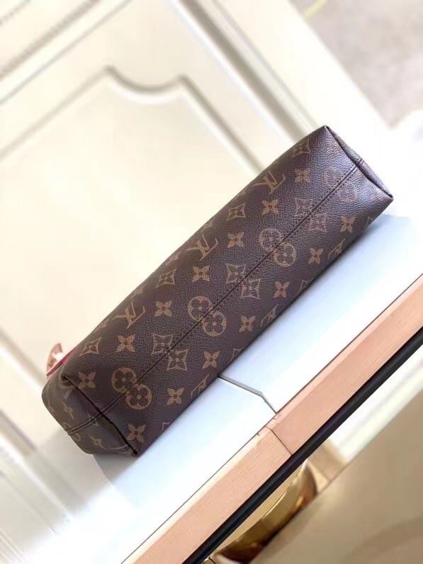 L0vis Vvtt0n Graceful PM Monogram Canvas Beige 35Cm M43701