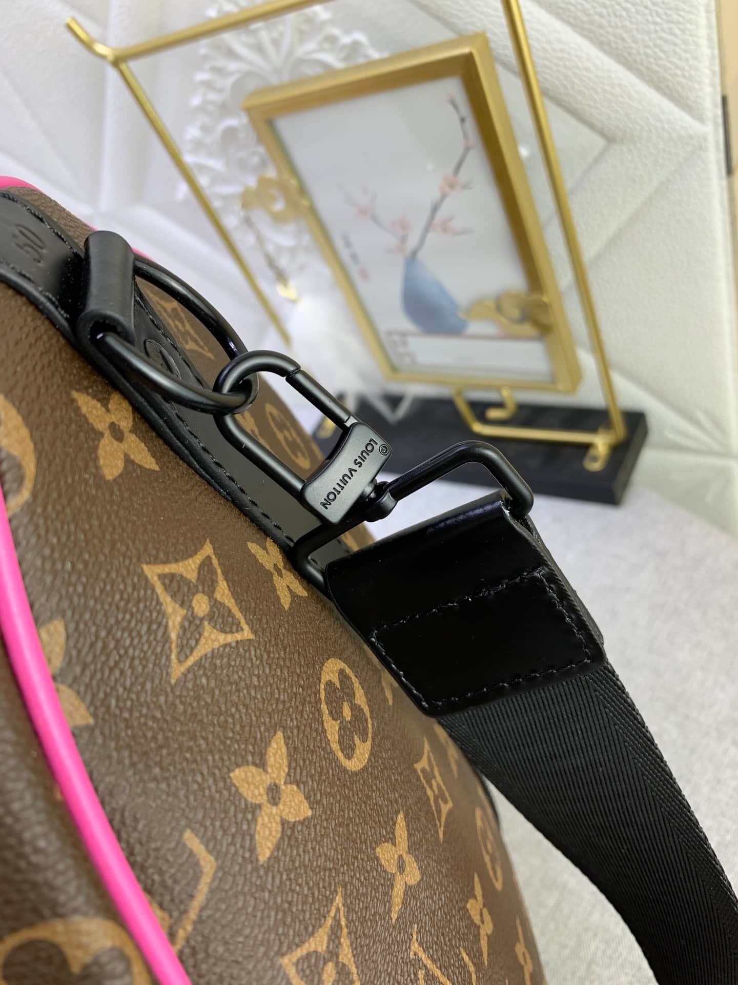L0vis Vvtt0n Keepall Bandoulière 50 Brown And Pink Macassar Canvas