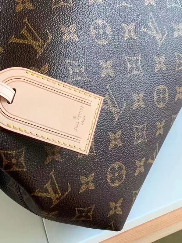 L0vis Vvtt0n Graceful PM Monogram Canvas Beige 35Cm M43701