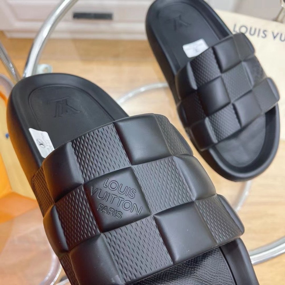 L0vis Vvtt0n Waterfront Mule Maxi Damier Rubber Black