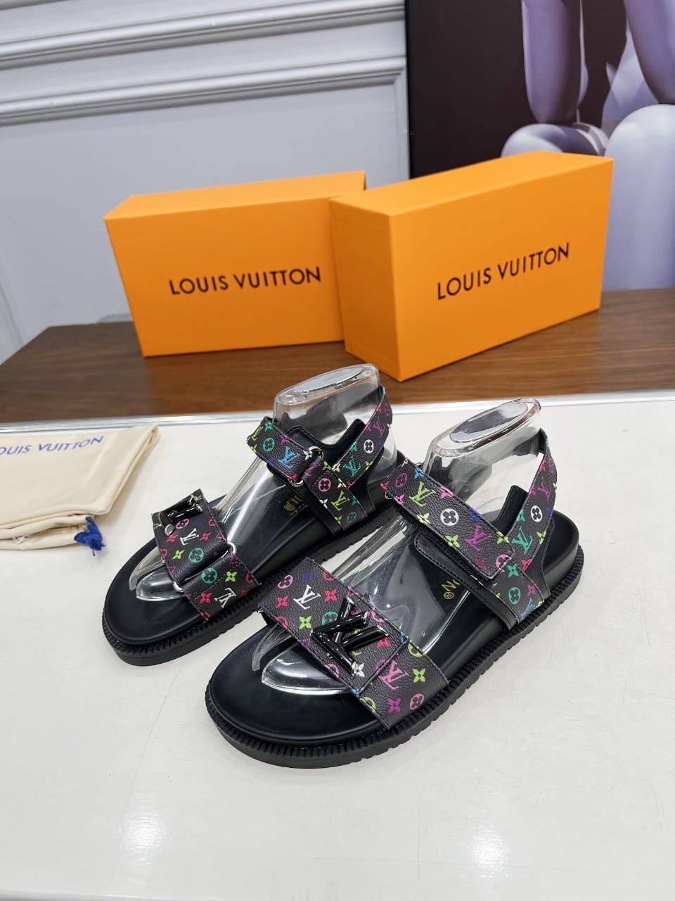 L0vis Vvtt0n X Murakami Lv Sunset Flat Comfort Sandal Black 1Agxf6
