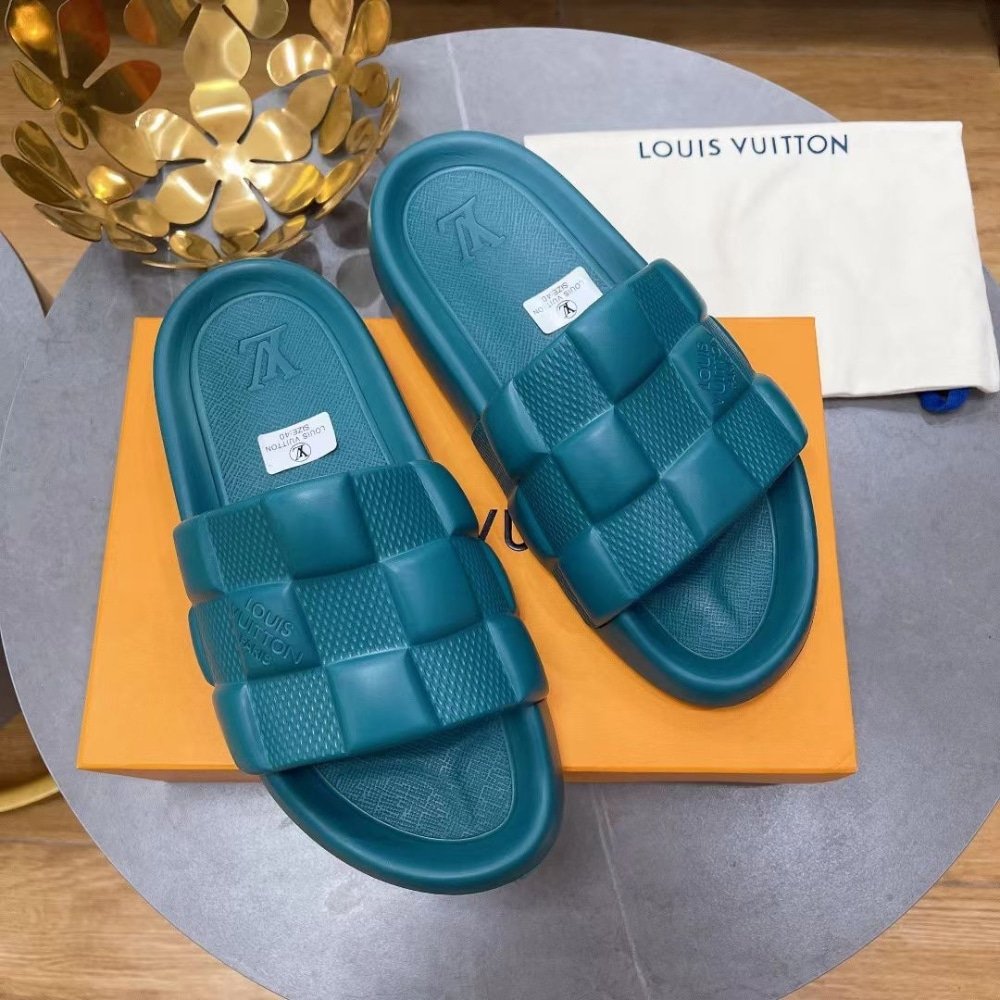 L0vis Vvtt0n Waterfront Mule Maxi Damier Rubber Blue