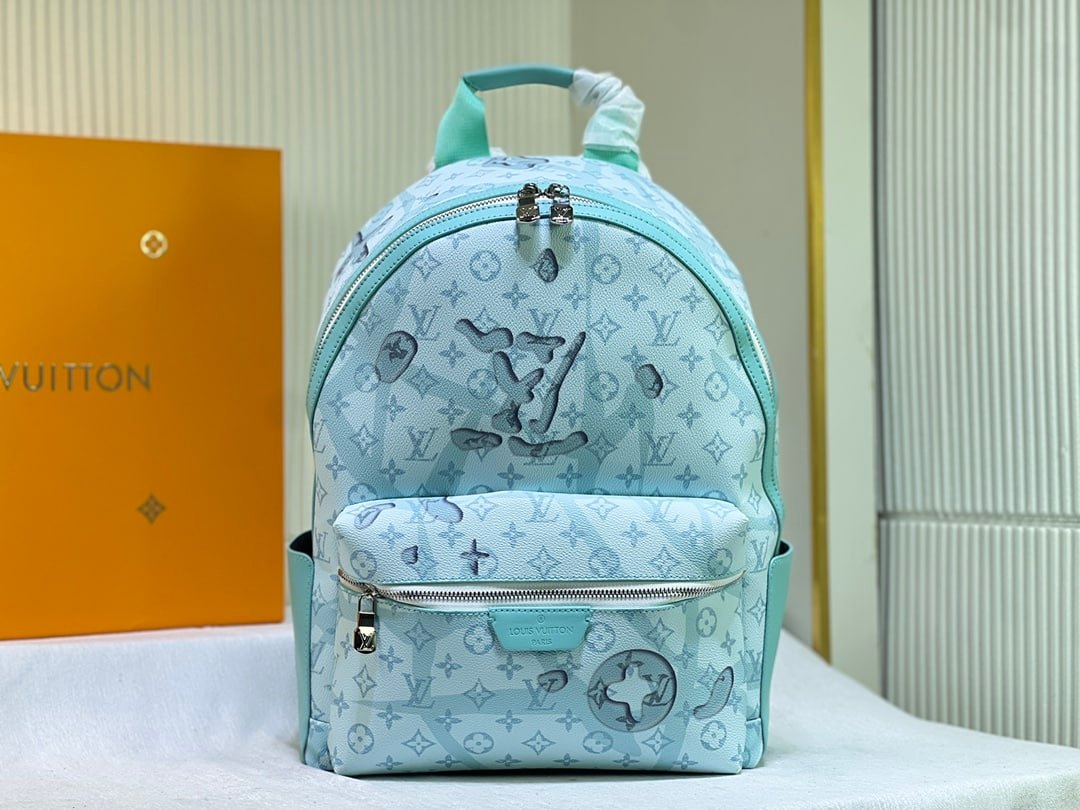 L0vis Vvtt0n Discovery Backpack Crystal Blue 38Cm M22519