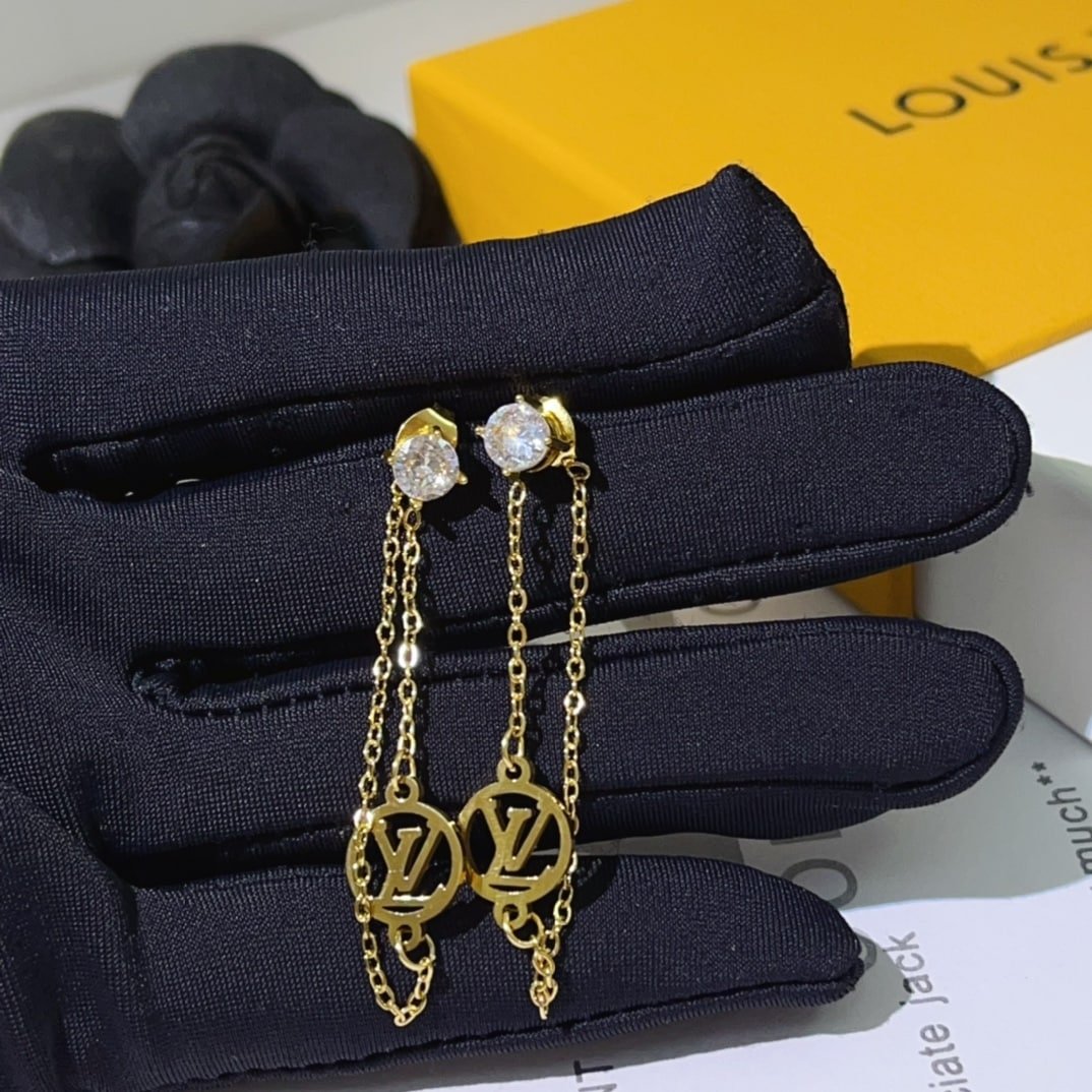 L0vis Vvtt0n Petit L0vis Earrings In Gold M00390
