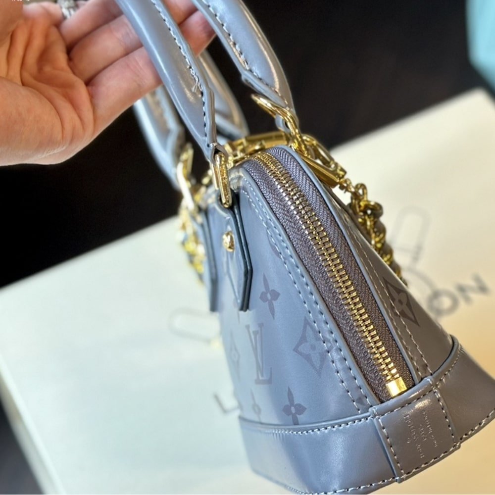 L0vis Vvtt0n Alma Bb Gris Trianon 18Cm M12561