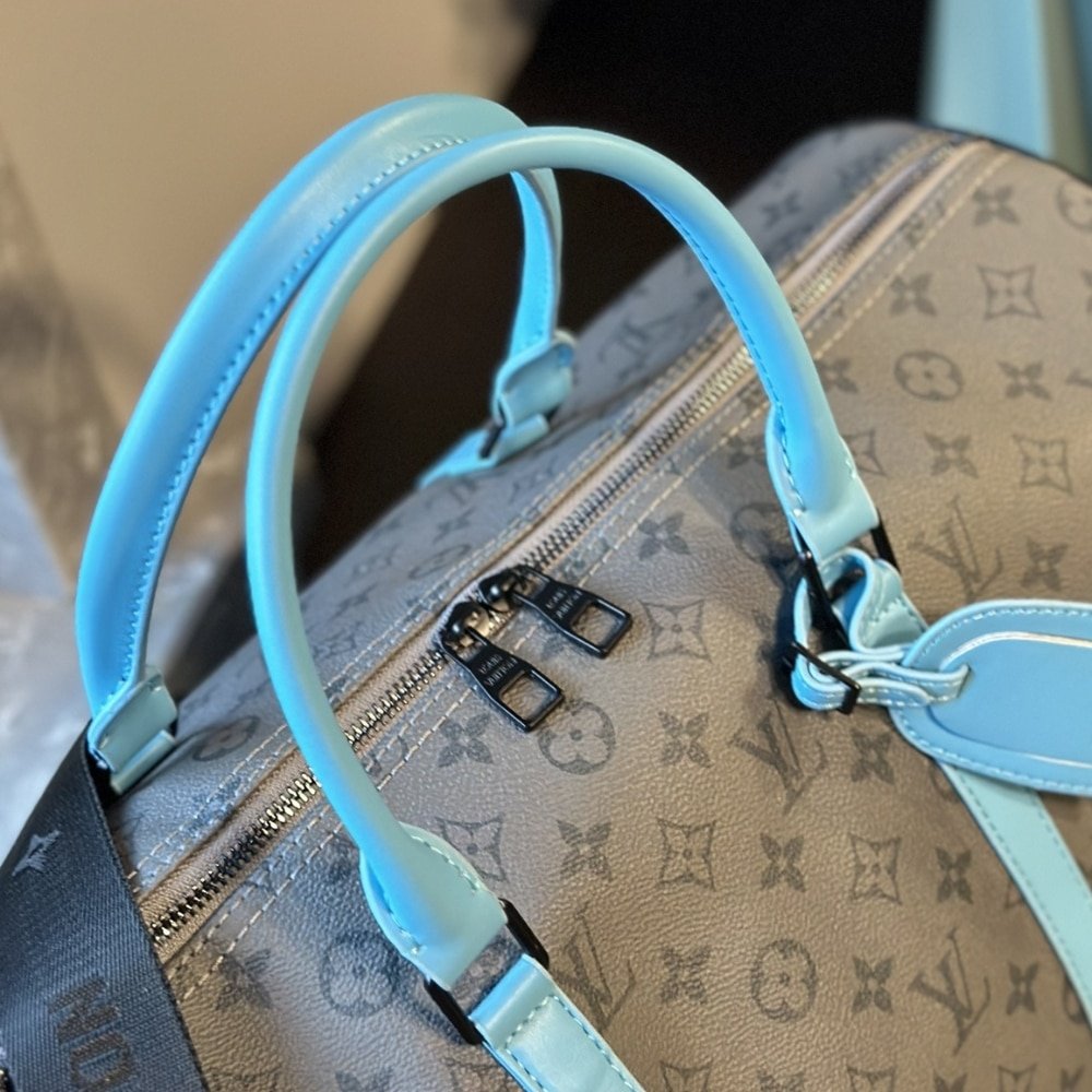 L0vis Vvtt0n Keepall Bandoulière 45 Monogram Eclipse Reverse Coated Canvas Turquoise 45Cm M11481