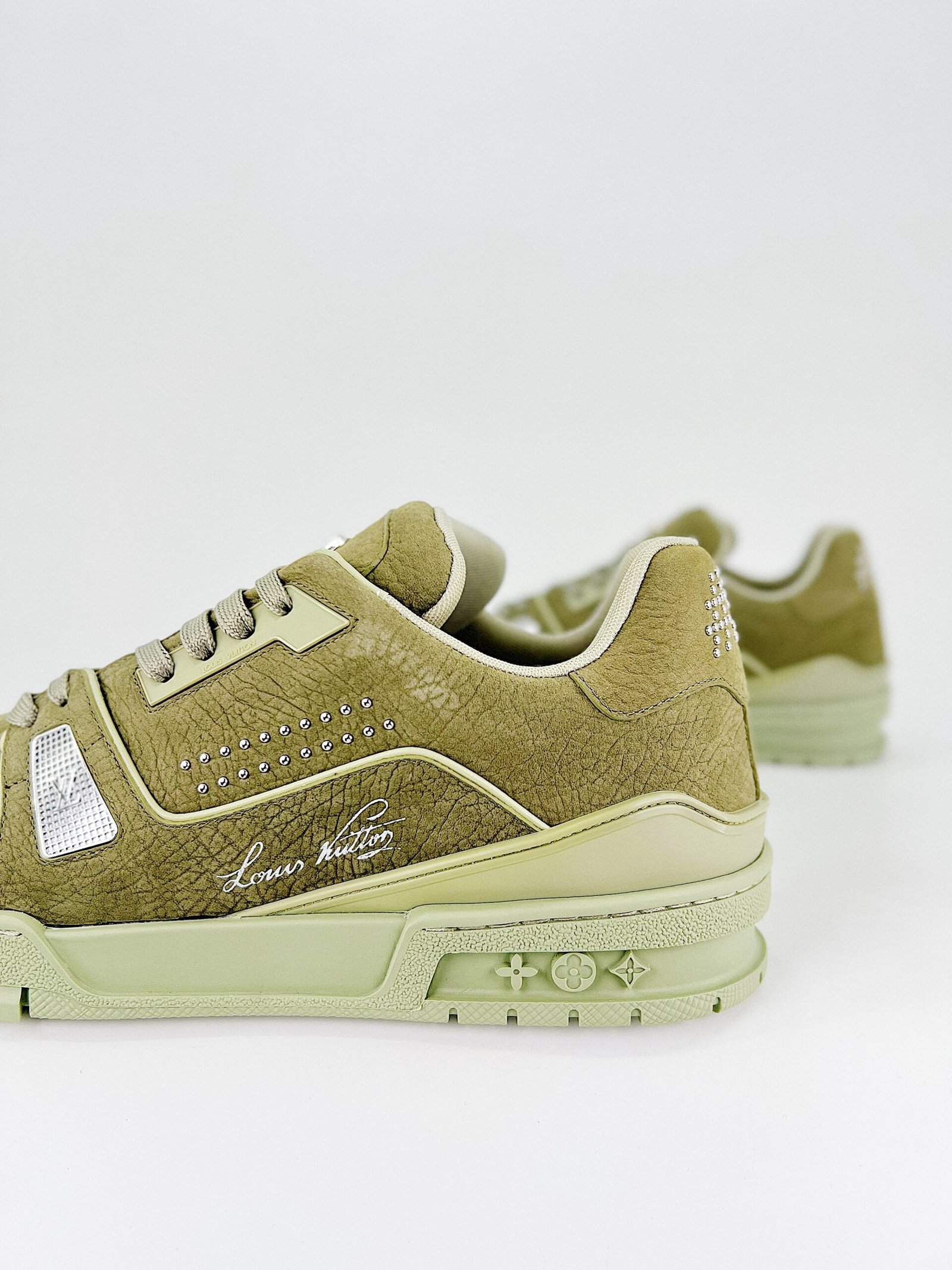 L0vis Vvtt0n Lv Trainer Sneaker Green 1Adha1