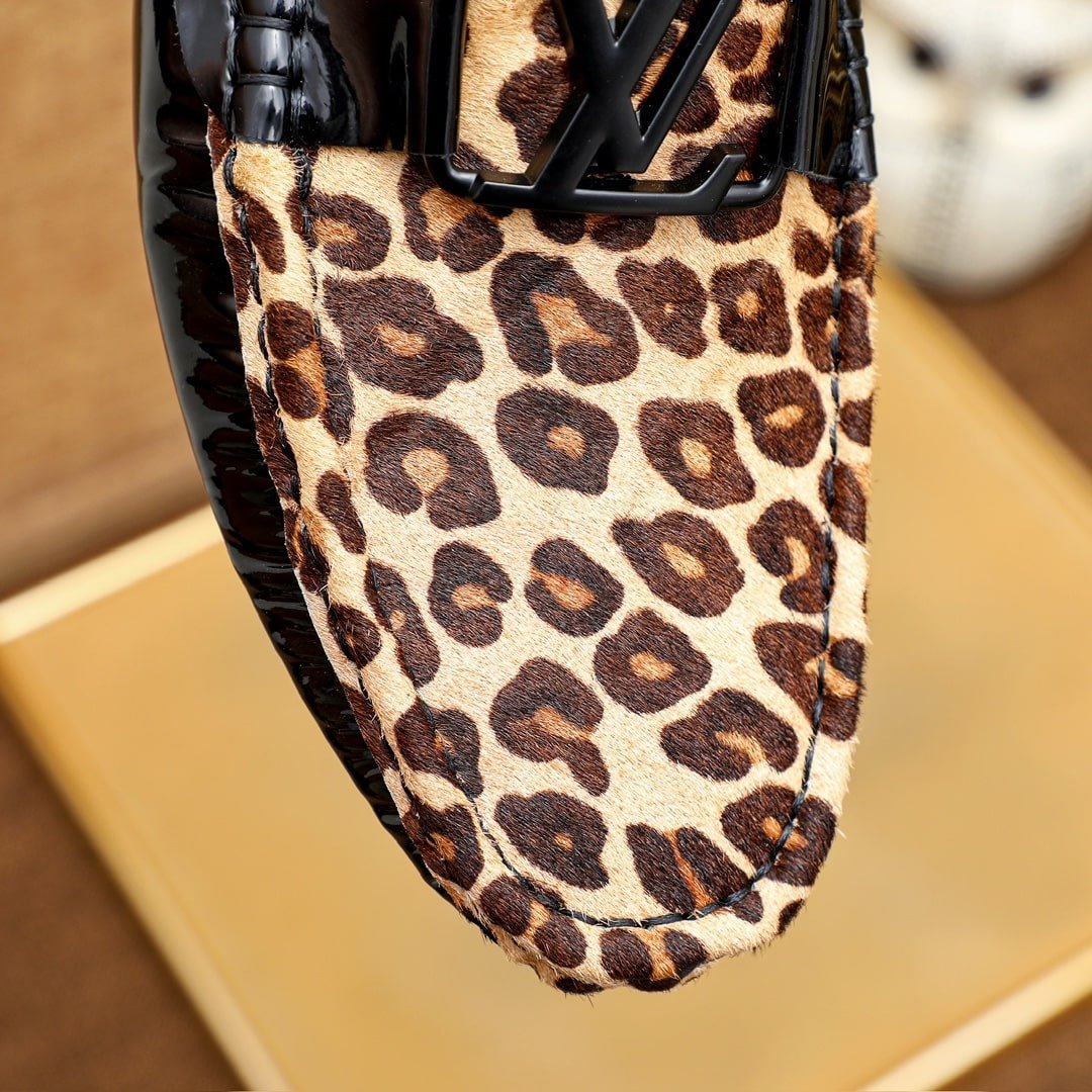 L0vis Vvtt0n Loafer Polish Leather Leopard Pattern In Black