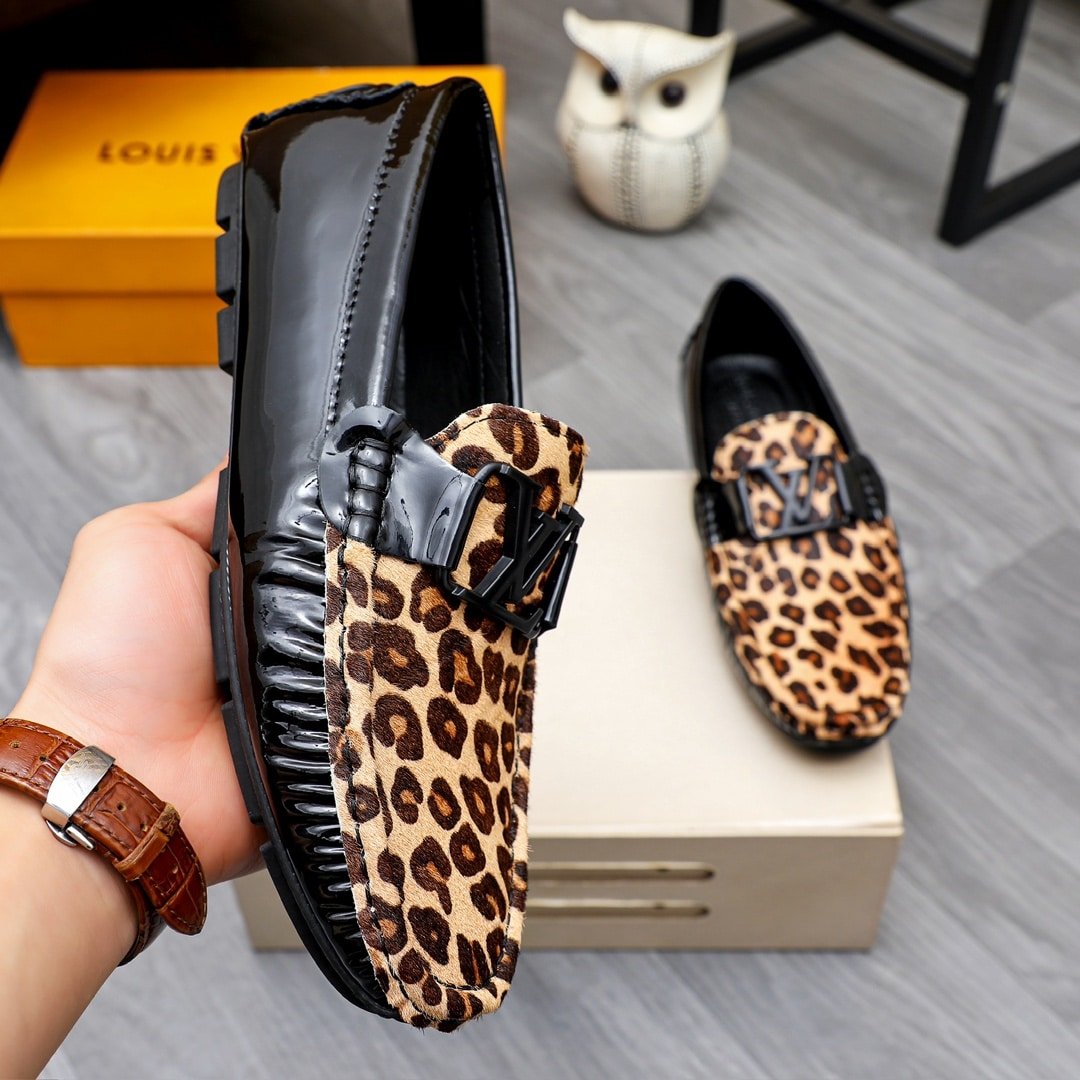 L0vis Vvtt0n Loafer Polish Leather Leopard Pattern In Black