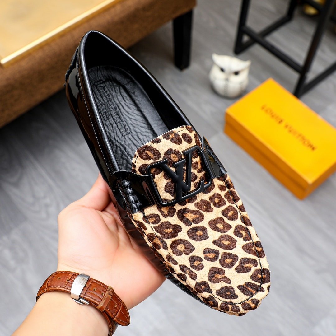 L0vis Vvtt0n Loafer Polish Leather Leopard Pattern In Black