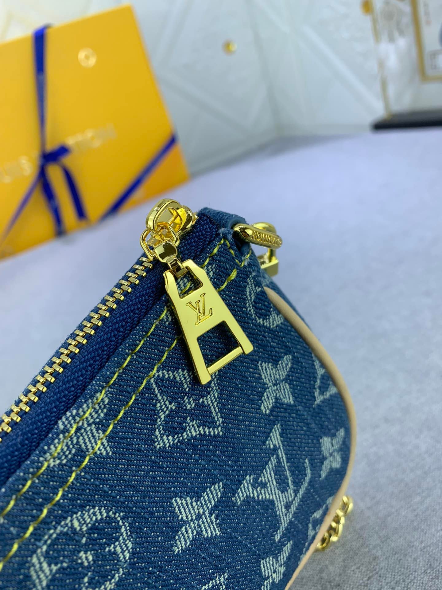 L0vis Vvtt0n Mini Pochette Accessoires Monogram Denim Blue 10Cm M82960