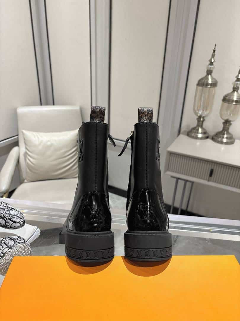 L0vis Vvtt0n Citizen Flat Ranger Boot Leather Black