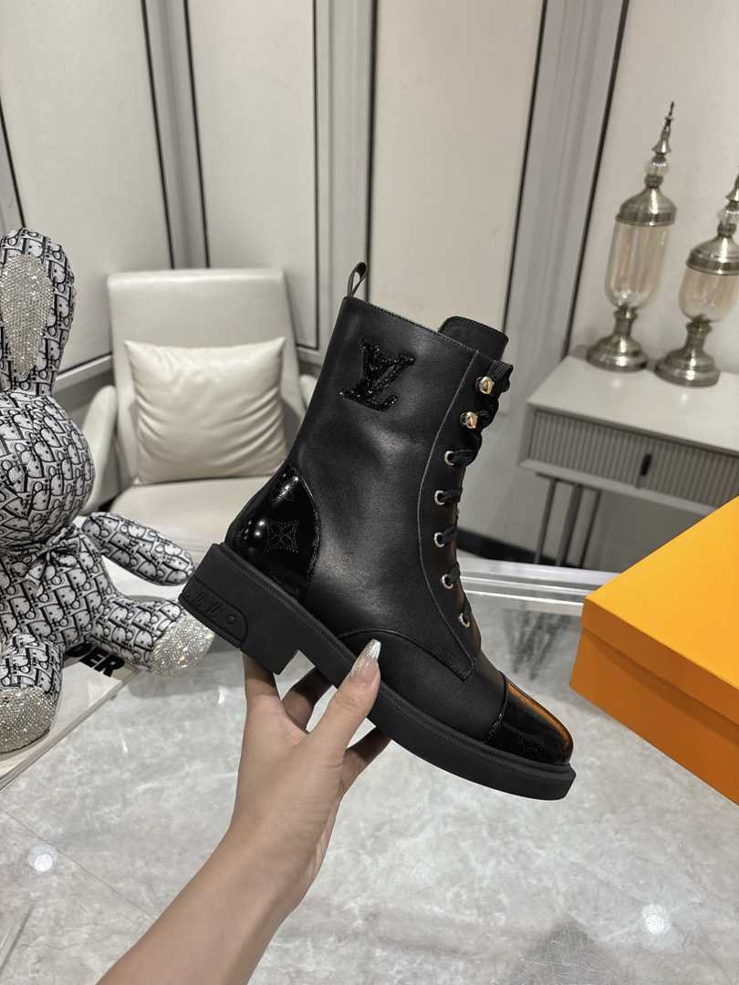 L0vis Vvtt0n Citizen Flat Ranger Boot Leather Black