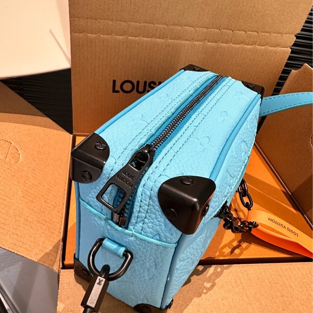 L0vis Vvtt0n Mini Soft Trunk Turquoise 18Cm M11673