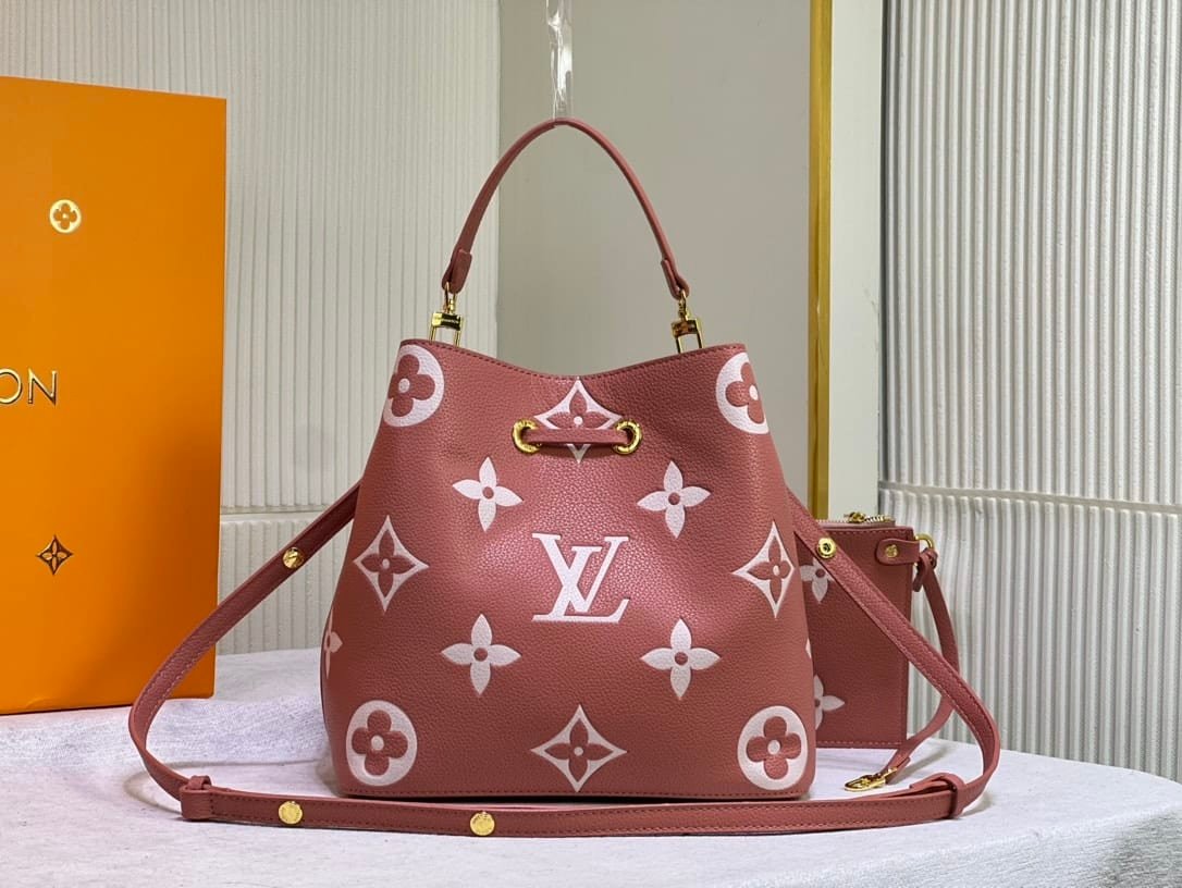 L0vis Vvtt0n Néonoé 26Cm M45555