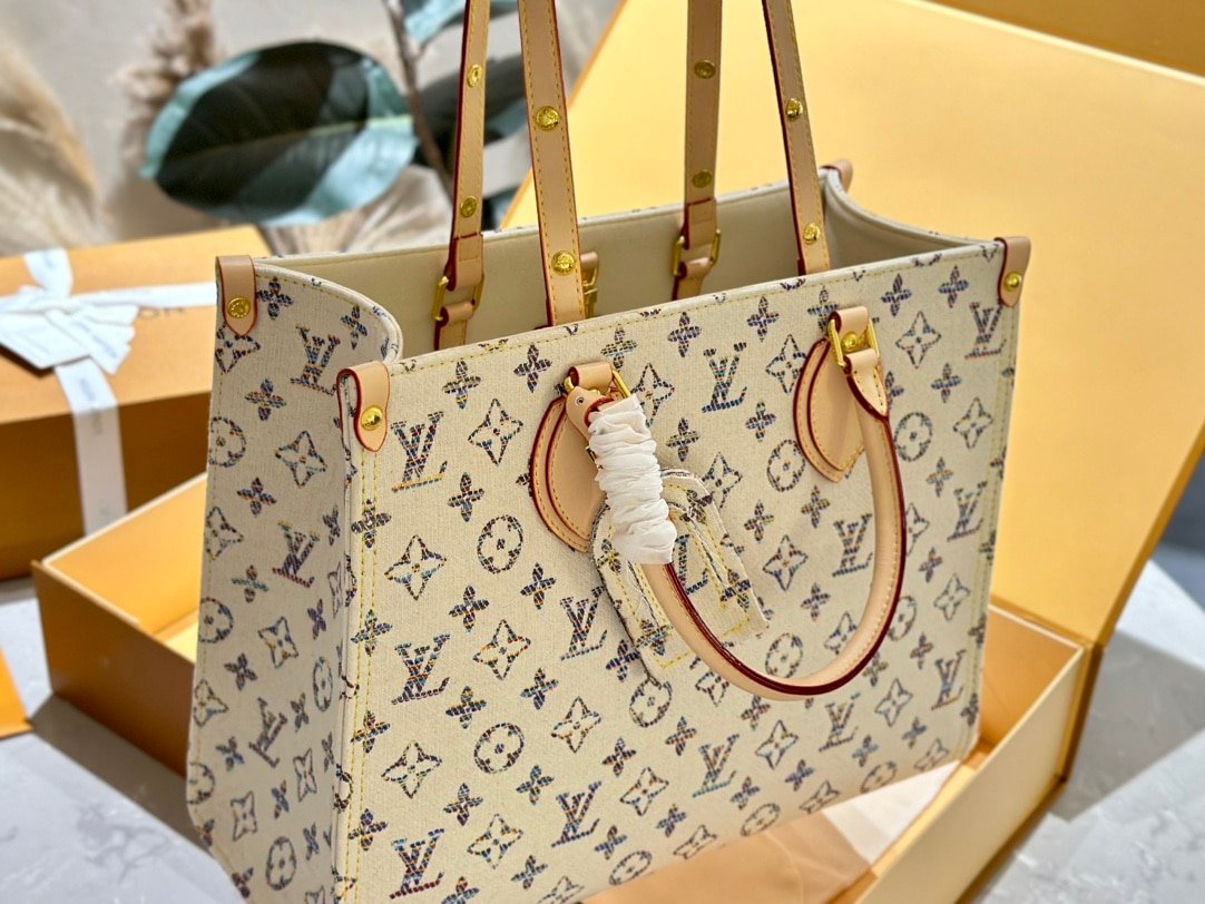 L0vis Vvtt0n Onthego Mm Multicolor Beige 35Cm M24708