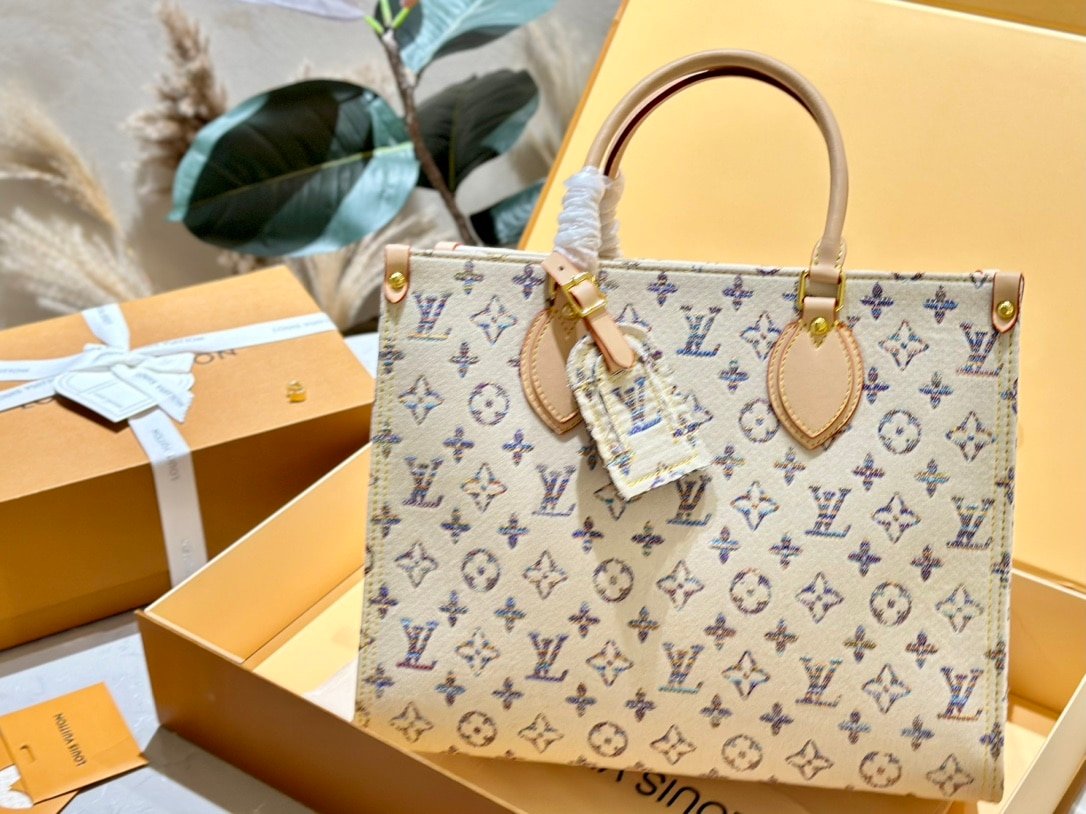L0vis Vvtt0n Onthego Mm Multicolor Beige 35Cm M24708