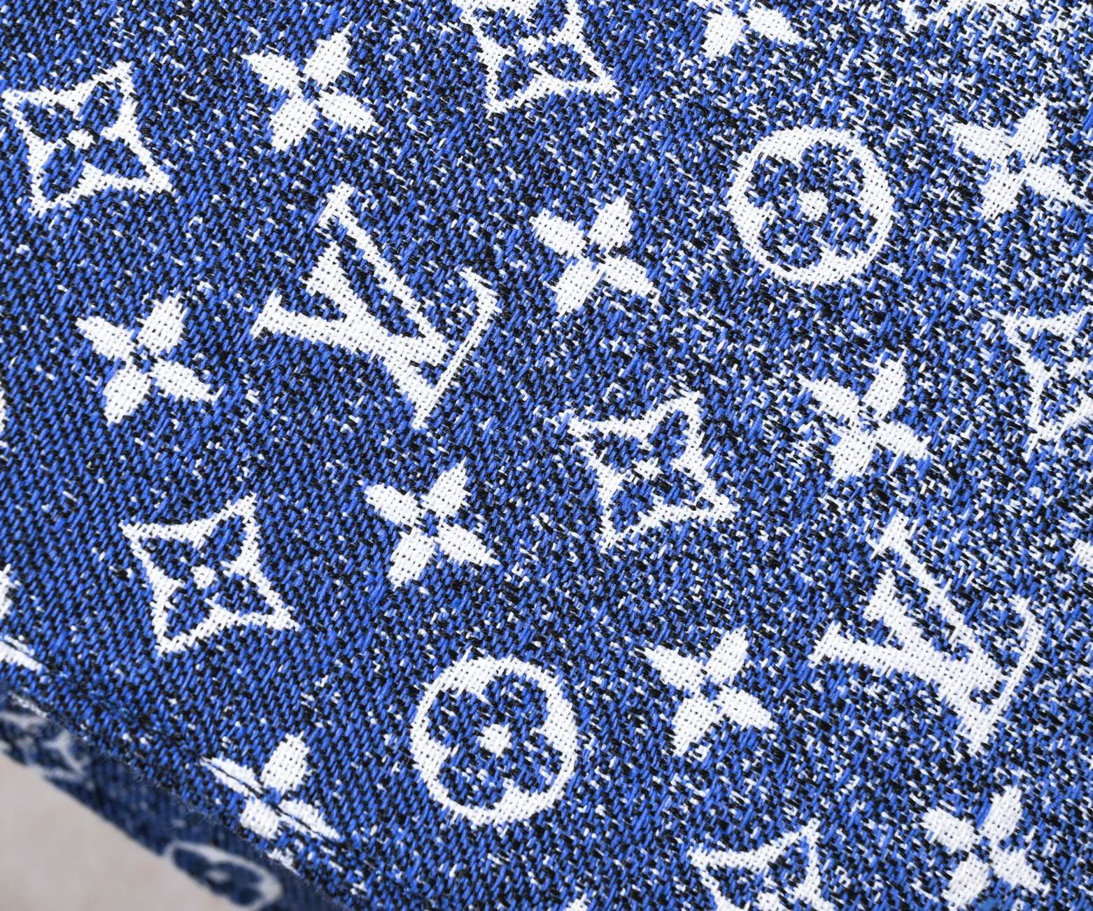 L0vis Vvtt0n Onthego Tote Denim Bag 35Cm M59608