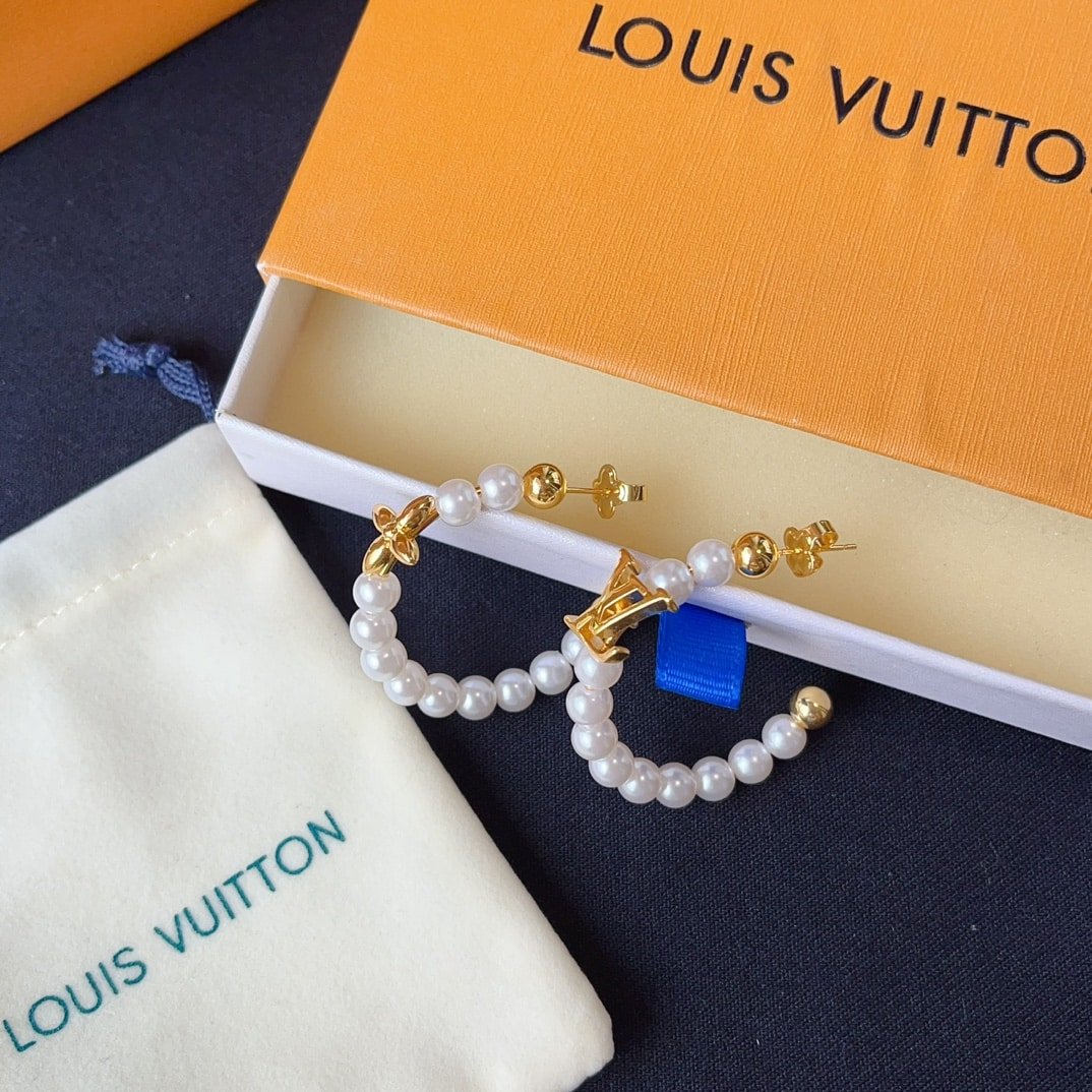 L0vis Vvtt0n My Lv Pearl Earrings Gold M01988