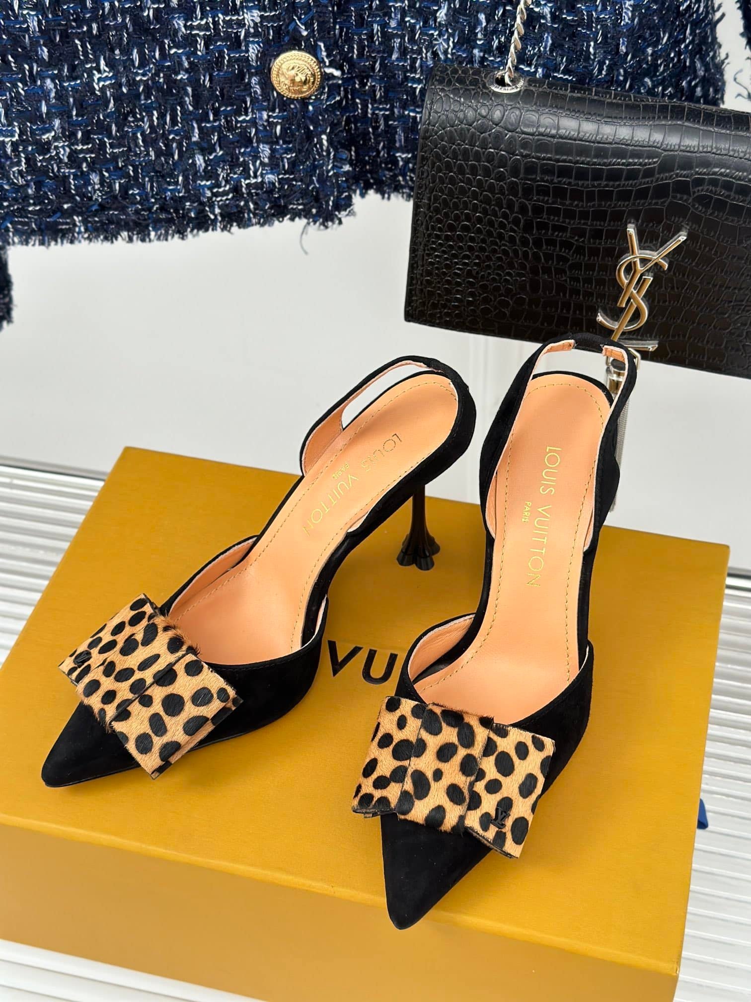 L0vis Vvtt0n Blossom Slingback Pump Black 1Ac8B4