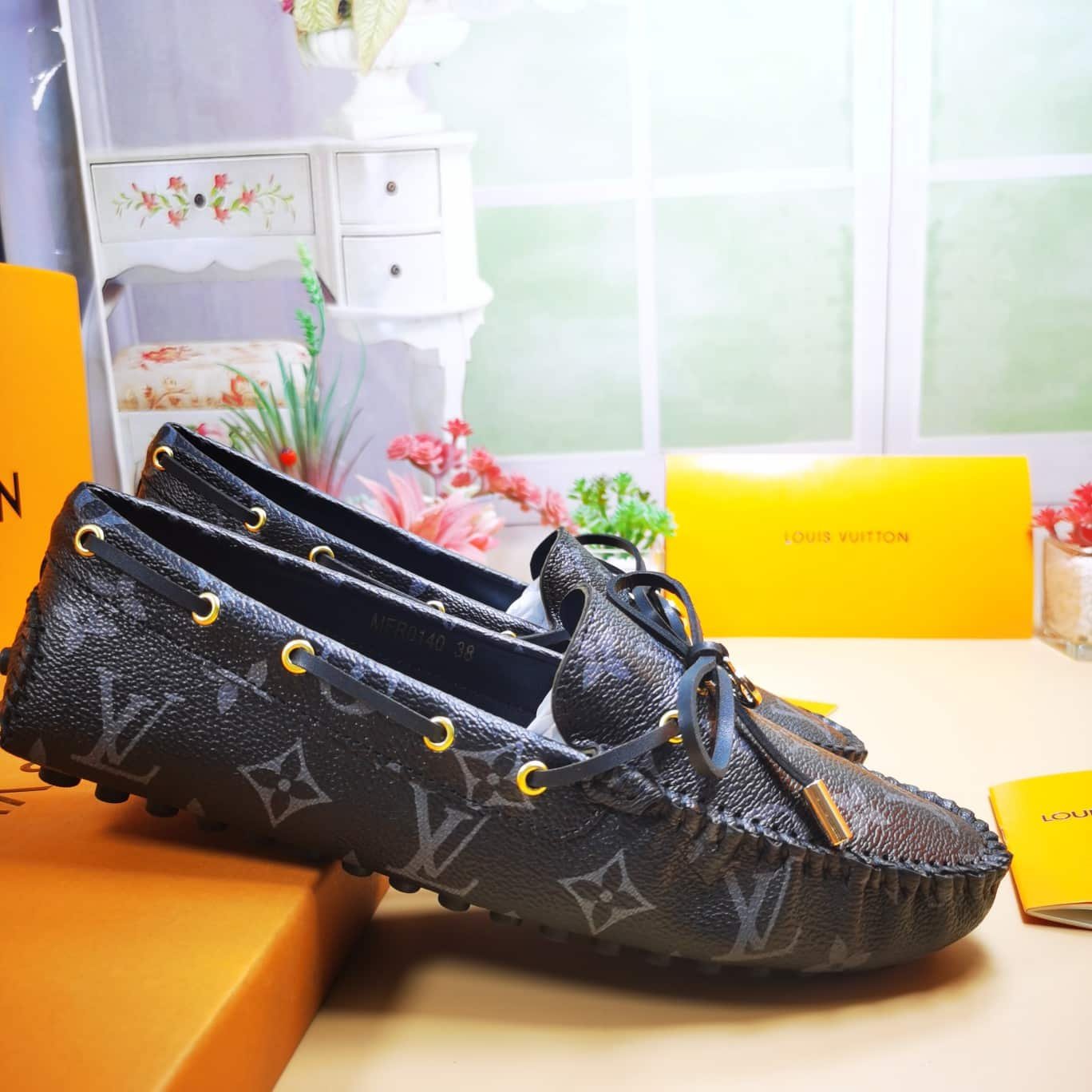 L0vis Vvtt0n Gloria Loafers Monogram Black