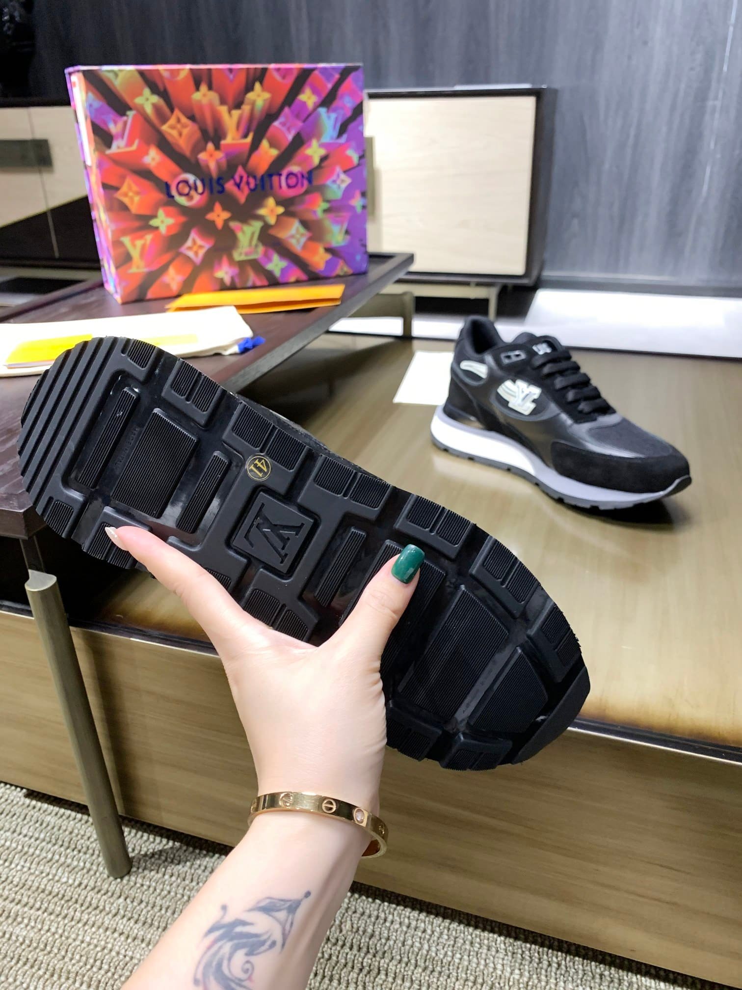 L0vis Vvtt0n Run Away Sneaker Black