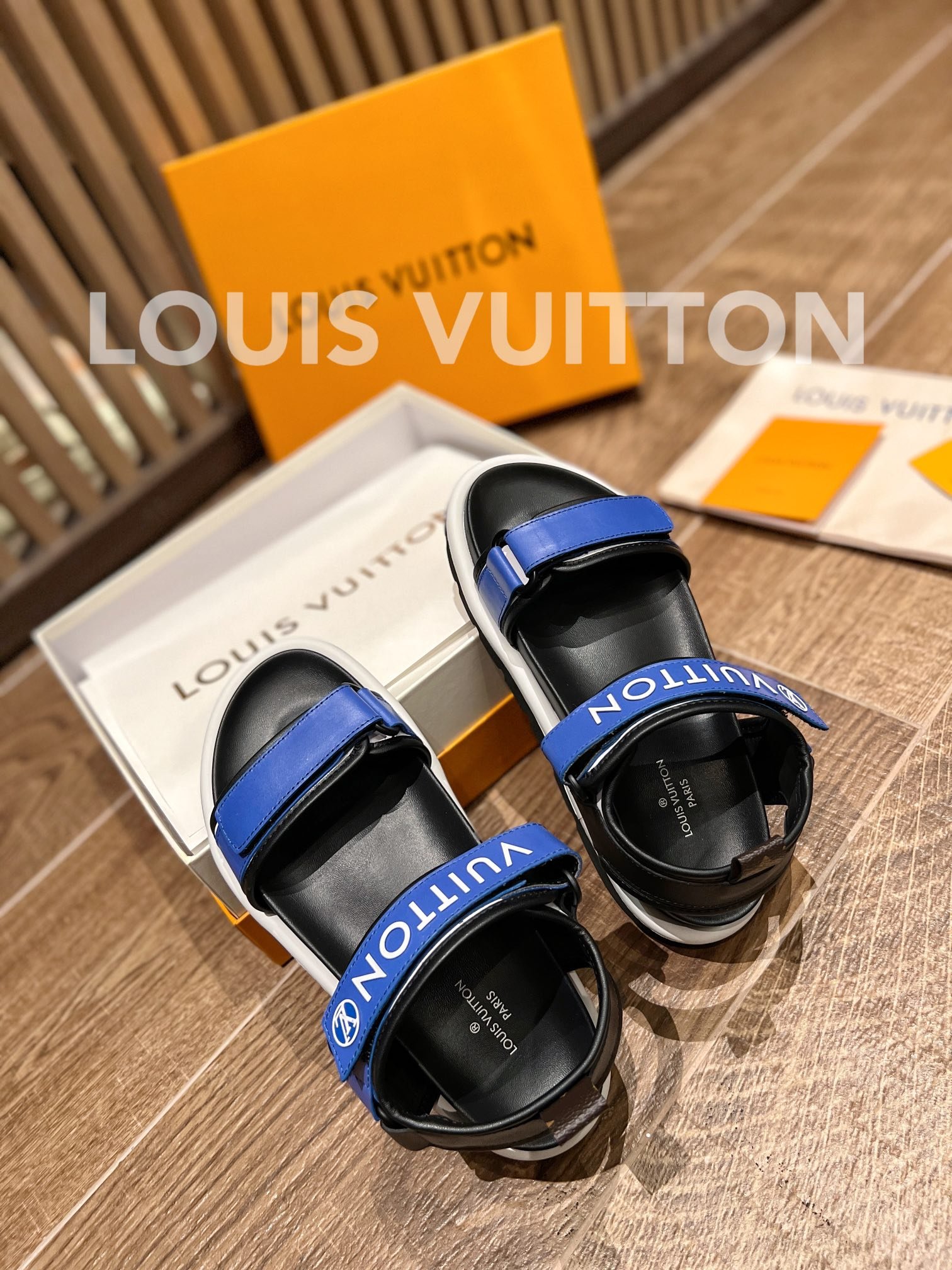 L0vis Vvtt0n Pool Pillow Comfort Sandals Blue 1A9Ocu