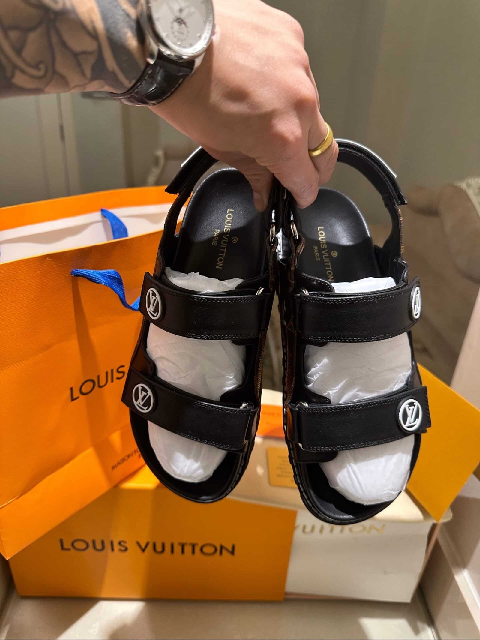 L0vis Vvtt0n Paseo Flat Comfort Sandals Black 1Ab0Xt