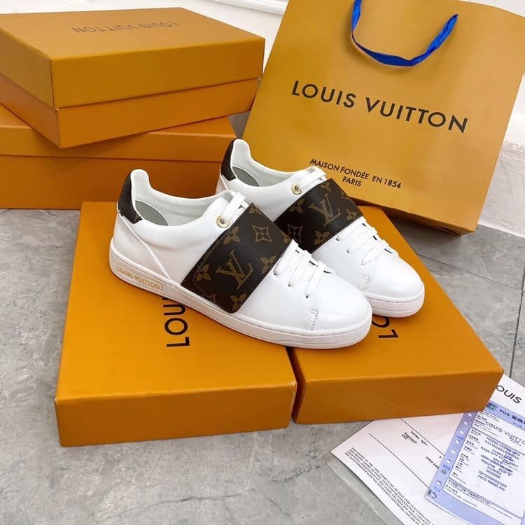 L0vis Vvtt0n Frontrow Monogram Strap White