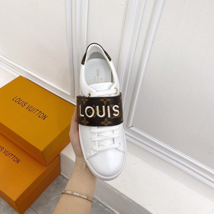 L0vis Vvtt0n Frontrow Logo Monogram Strap White
