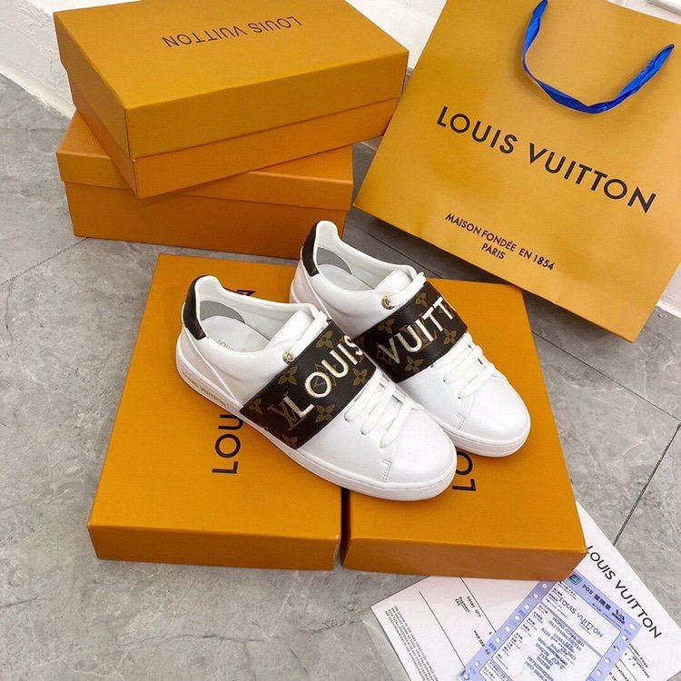L0vis Vvtt0n Frontrow Logo Monogram Strap White