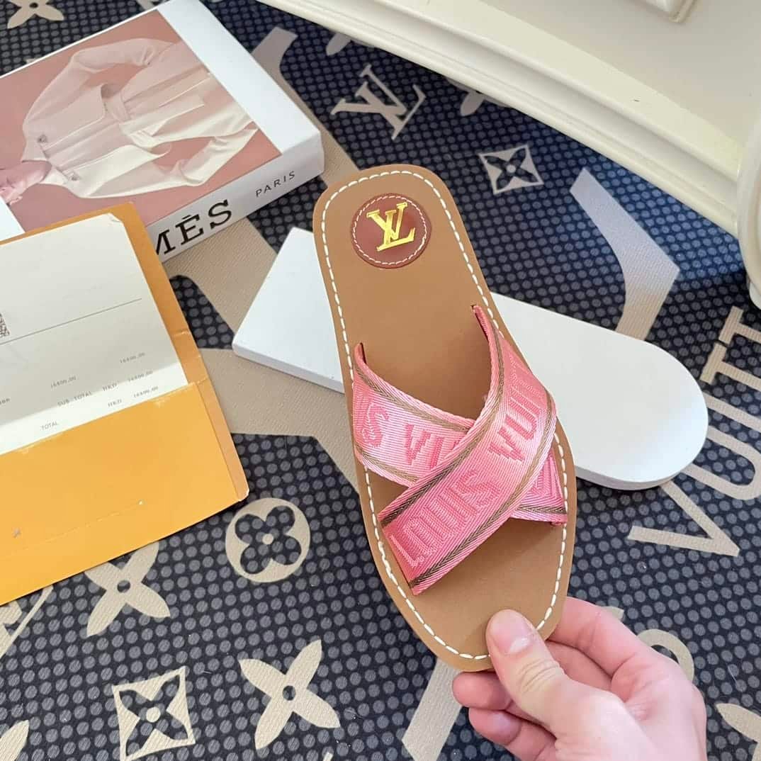 L0vis Vvtt0n Cross Strap Flat Slides Light Pink