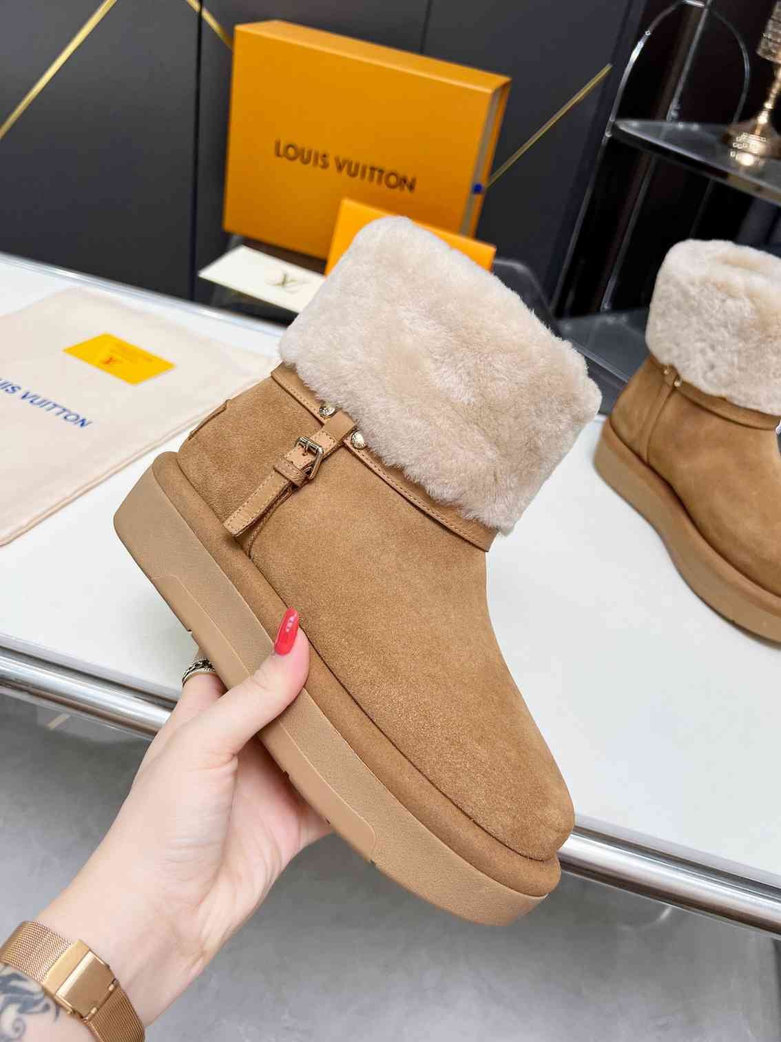 L0vis Vvtt0n Aspen Platform Ankle Boot Beige 1Ac79I