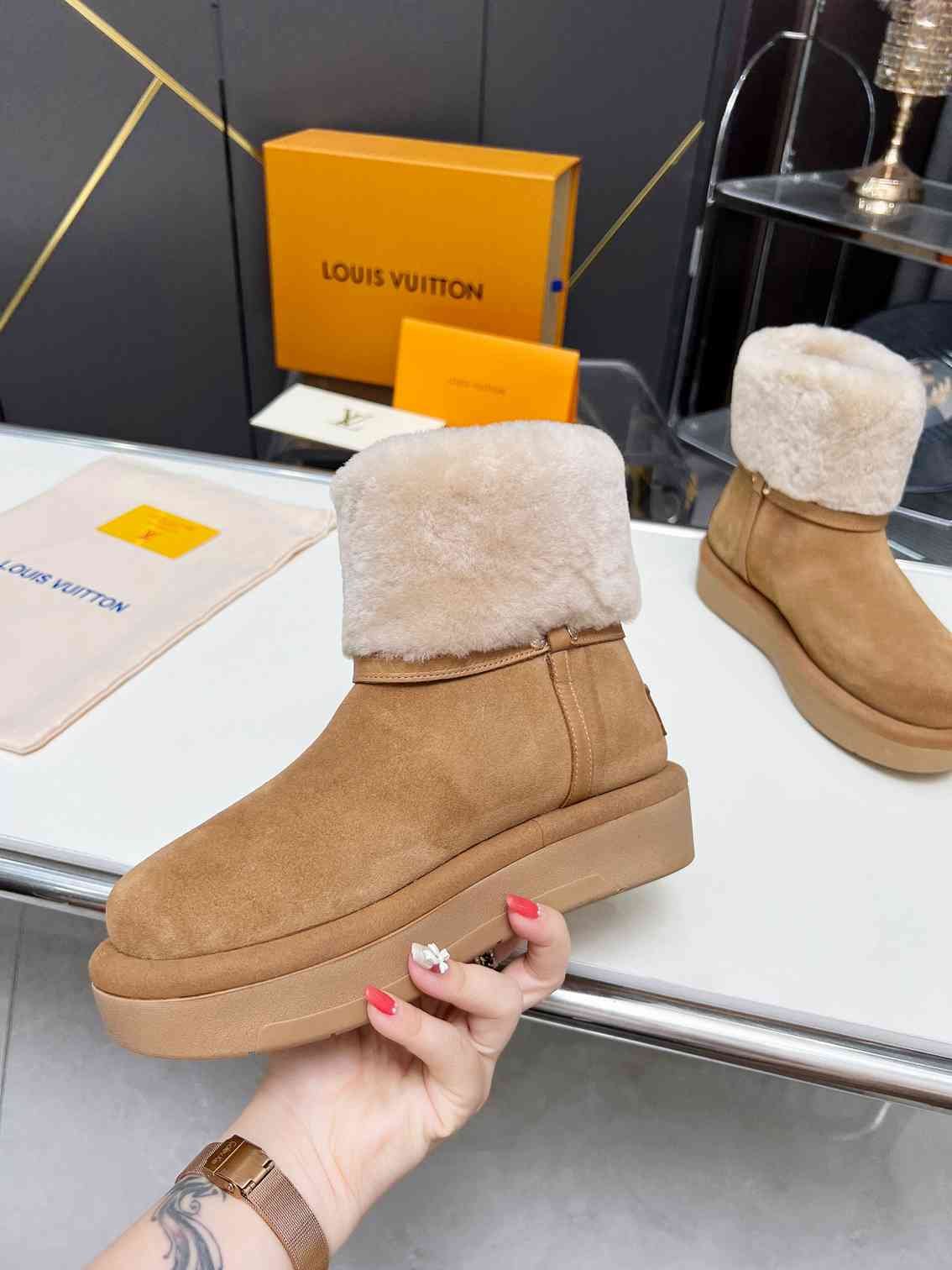 L0vis Vvtt0n Aspen Platform Ankle Boot Beige 1Ac79I